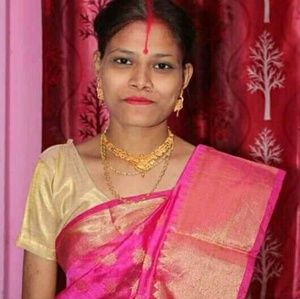 Meet your Posher, Riya